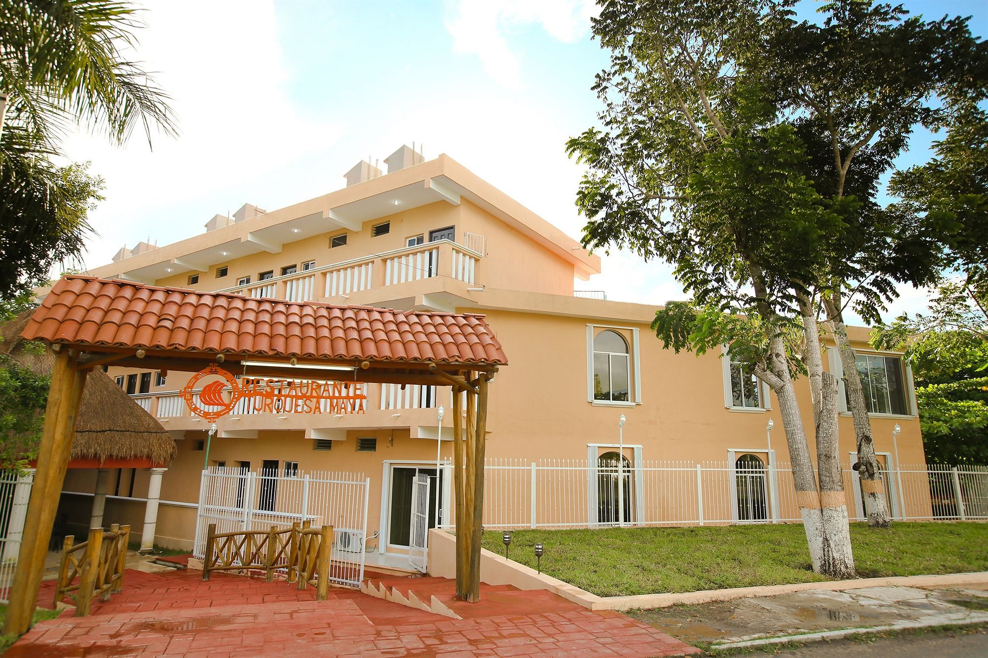Hotel Turquesa Maya Felipe Carrillo Puerto Ngoại thất bức ảnh